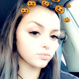 Meet your Posher, Baylee